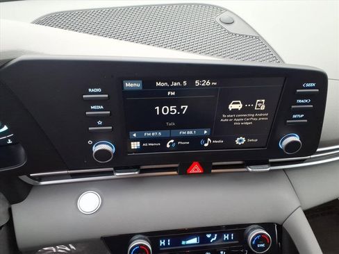 Used 2025 Hyundai Elantra Sport image 27