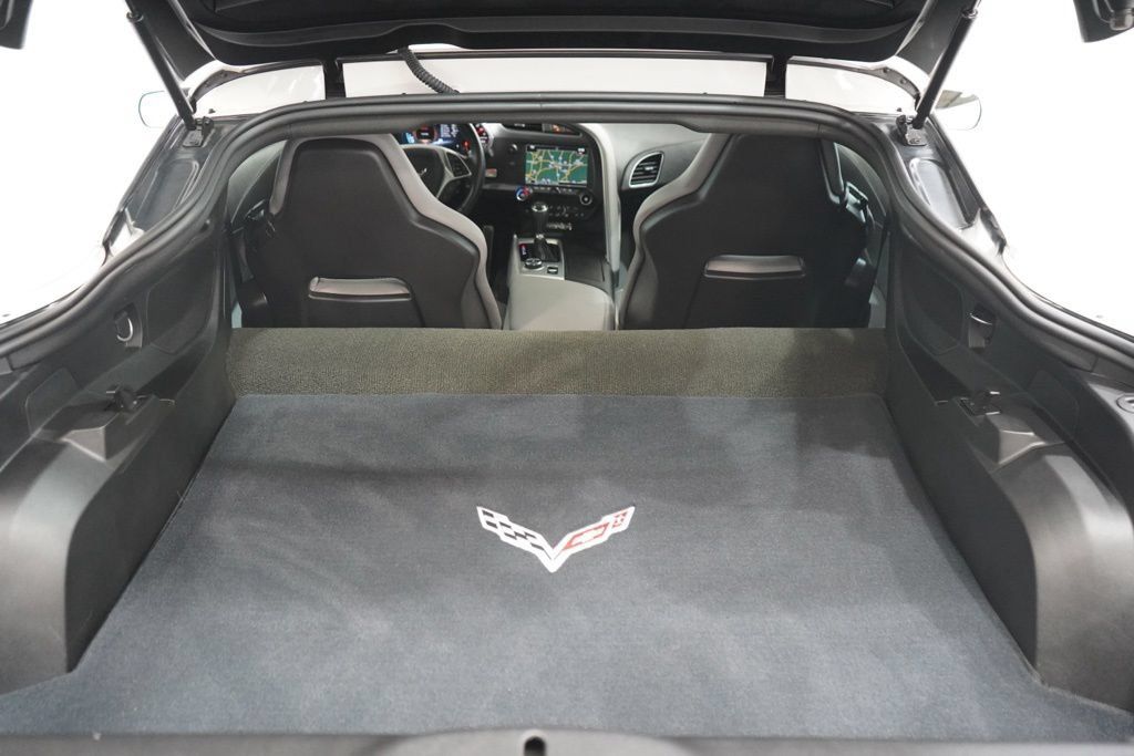 Used 2018 Chevrolet Corvette Grand Sport RWD image 32