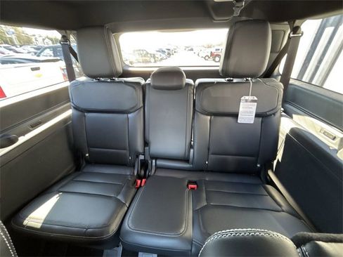 New 2026 Ford Expedition Max Platinum w/ Stealth Performance Package image 27