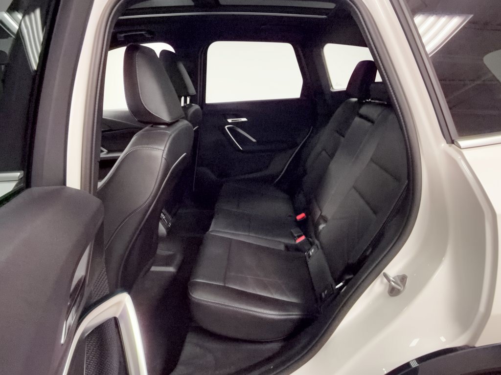 Certified 2026 BMW X1 xDrive28i AWD/4WD image 25