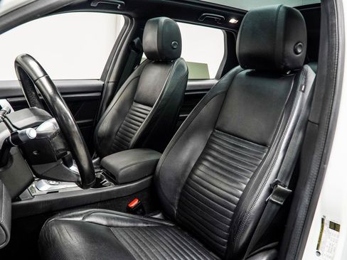 Used 2020 Land Rover Discovery Sport S image 35