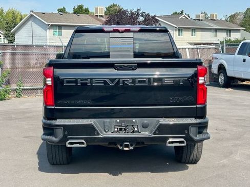 Used 2023 Chevrolet Silverado 1500 High Country w/ High Country Premium Package AWD/4WD image 4