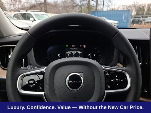 Used 2026 Volvo XC60 B5 Plus w/ Protection Package Premier AWD/4WD image 15