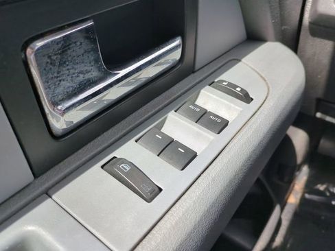 Used 2014 Ford F150 XLT w/ XLT Convenience Package RWD image 25