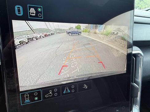 Used 2025 GMC Acadia Elevation FWD image 37