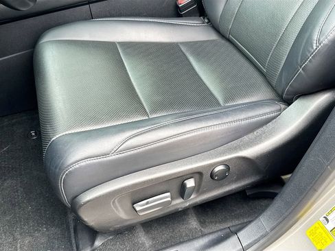 Used 2019 Lexus RX 350 350 w/ Accessory Package image 19