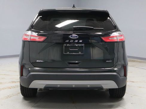 Certified 2023 Ford Edge SEL w/ Convenience Package AWD/4WD image 9