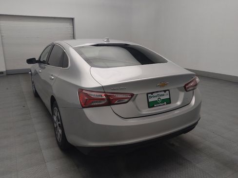 Used 2020 Chevrolet Malibu LT FWD image 5