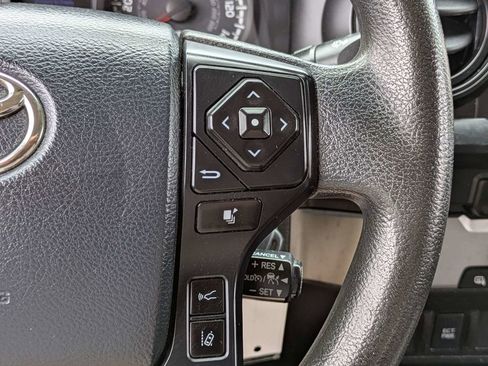 Used 2020 Toyota Tacoma SR w/ SR Convenience Package image 24