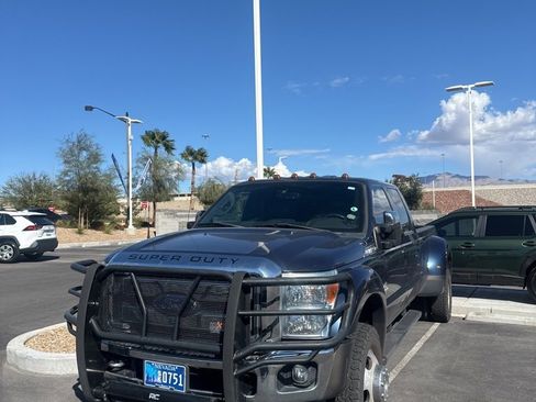 Used 2016 Ford F350 Lariat w/ Chrome Package image 1