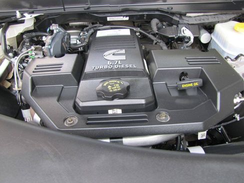 Used 2023 RAM 2500 Big Horn w/ Level 1 Equipment Group AWD/4WD image 37
