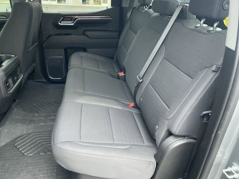 Used 2023 Chevrolet Silverado 1500 LT Trail Boss w/ LPO, Dark Essentials Package image 20