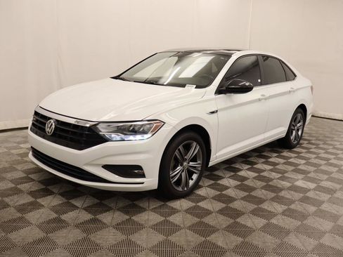 Used 2019 Volkswagen Jetta R-Line image 1