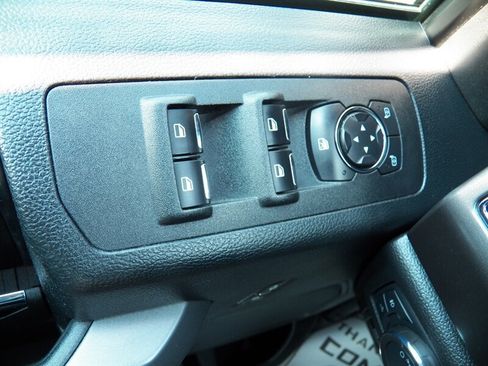 Used 2018 Ford F150 XLT w/ Equipment Group 302A Luxury AWD/4WD image 21