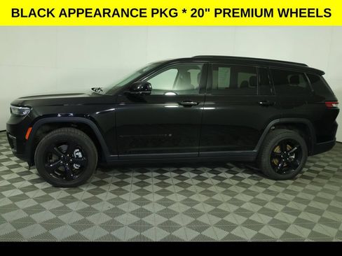 Used 2022 Jeep Grand Cherokee L Limited w/ Luxury Tech Group II AWD/4WD image 6