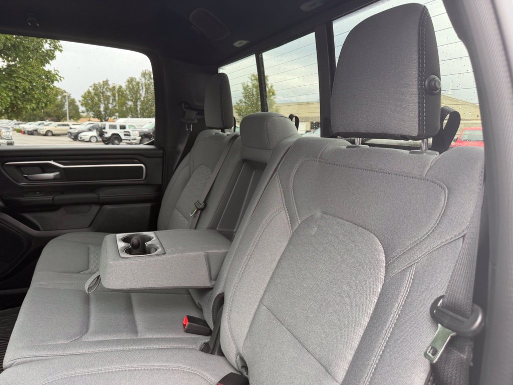 Used 2025 RAM 1500 Big Horn AWD/4WD image 26