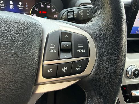 Certified 2022 Ford Explorer XLT w/ Equipment Group 202A AWD/4WD image 20