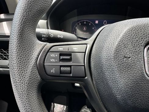 Used 2024 Honda Accord EX image 29