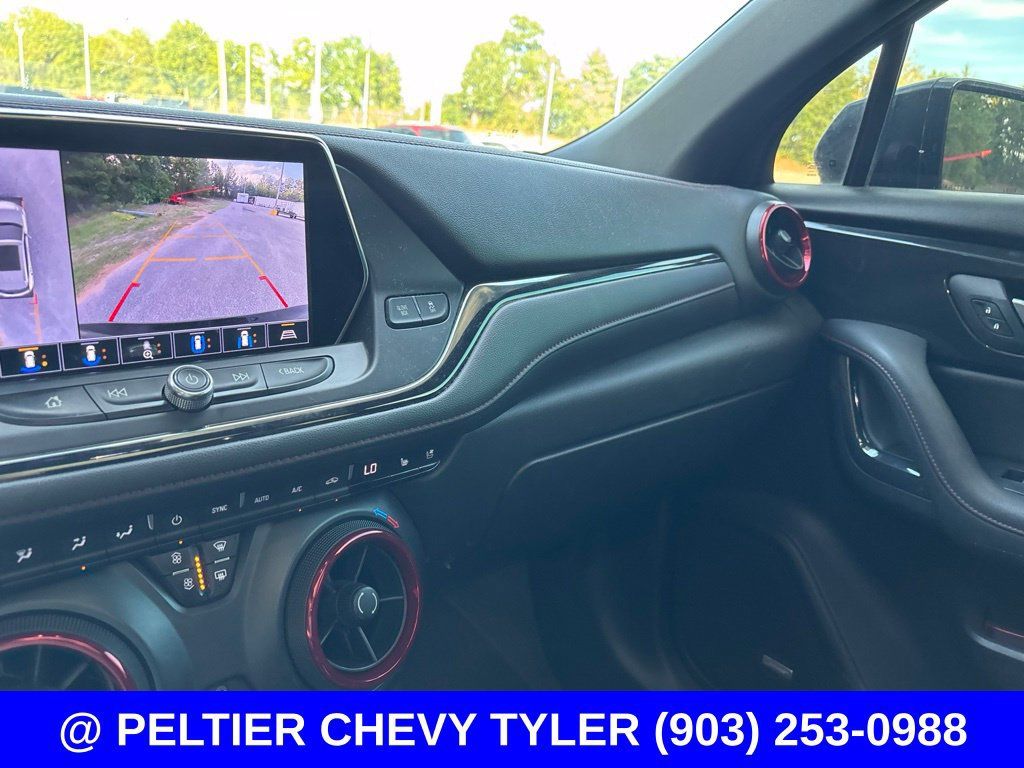 Used 2020 Chevrolet Blazer RS FWD image 17