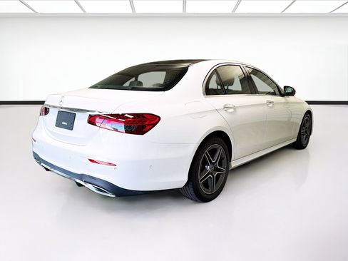 Used 2023 Mercedes-Benz E 350 Sedan image 4
