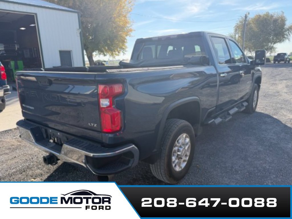 Used 2020 Chevrolet Silverado 3500 LTZ w/ LTZ Plus Package AWD/4WD image 3