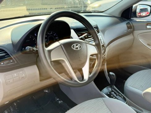 Used 2017 Hyundai Accent SE FWD image 14