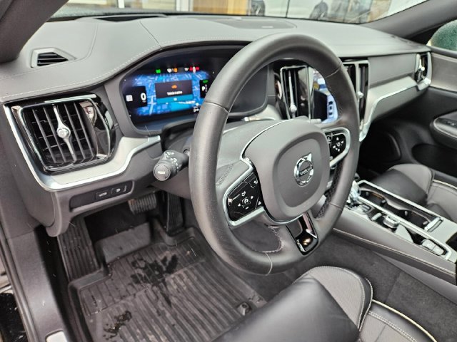 Used 2024 Volvo S60 T8 Ultimate w/ Climate Package AWD/4WD image 18