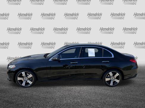 Used 2025 Mercedes-Benz C 300 Sedan image 6