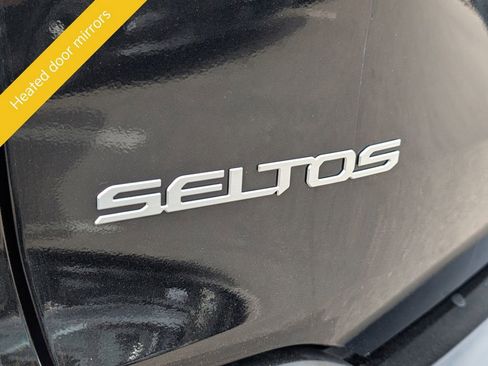 Certified 2025 Kia Seltos SX w/ SX Sunroof Package AWD/4WD image 14