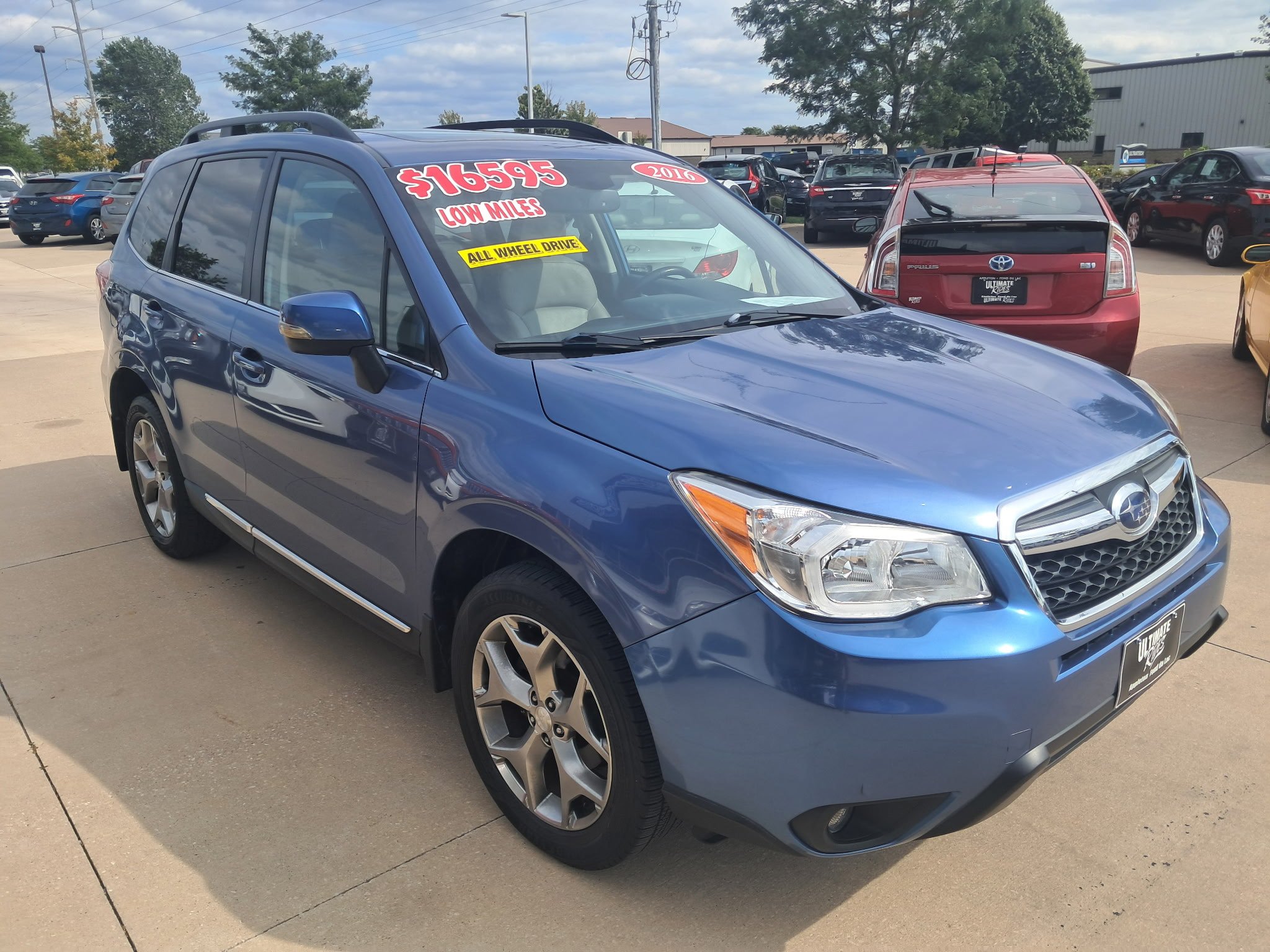 Used 2016 Subaru Forester 2.5i Touring w/ Eyesight & Navigation System AWD/4WD image 3