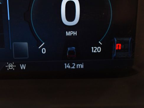 New 2025 Ford F150 Lightning Platinum image 30