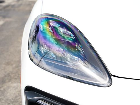 Used 2022 Porsche Cayenne S image 19