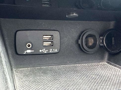 Used 2022 Subaru Forester Premium image 24