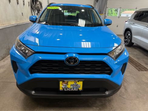Used 2019 Toyota RAV4 LE w/ All Weather Liner Package AWD/4WD image 2