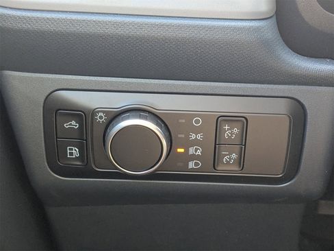 New 2026 Ford Maverick XL image 25