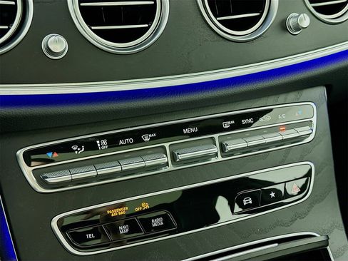 Used 2023 Mercedes-Benz E 450 4MATIC Sedan image 17