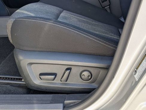 Certified 2024 Nissan Rogue SV image 22