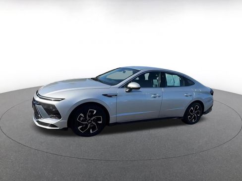 Used 2025 Hyundai Sonata SEL image 11