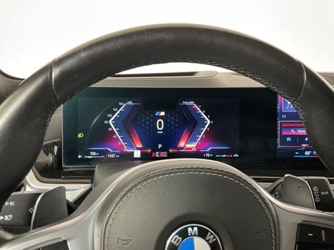Certified 2024 BMW X7 xDrive40i w/ M Sport Package AWD/4WD image 10