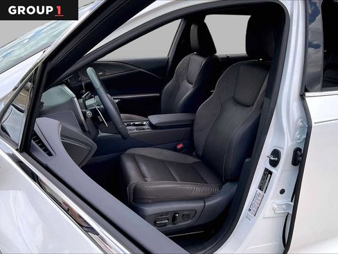 Certified 2025 Lexus RX 350 FWD w/ Convenience Package image 7