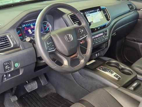 Used 2022 Honda Pilot TrailSport image 10