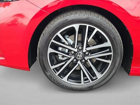 Certified 2026 Toyota Camry XLE FWD image 29