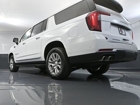 Used 2025 GMC Yukon XL Denali AWD/4WD image 61