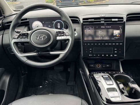 Used 2023 Hyundai Tucson Limited AWD/4WD image 14