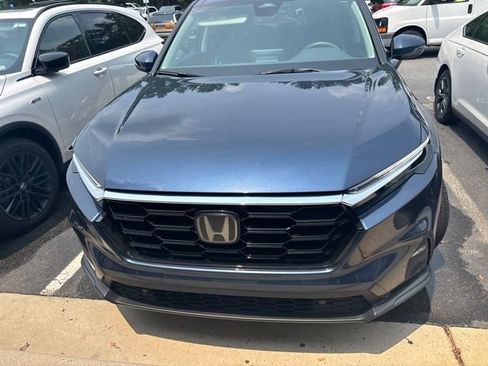 Used 2024 Honda CR-V EX-L image 2