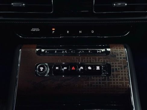 Used 2025 Lincoln Aviator Black Label image 38