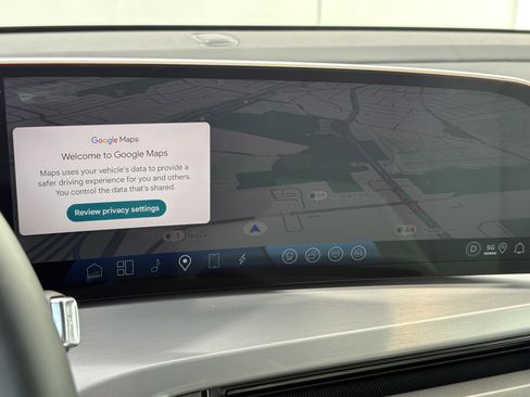 Used 2026 Cadillac Vistiq Sport image 27