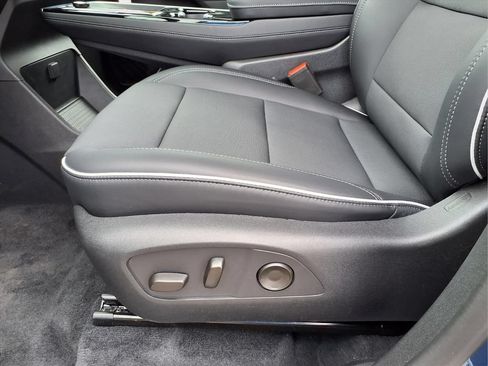 New 2026 Buick Enclave Preferred AWD/4WD image 12