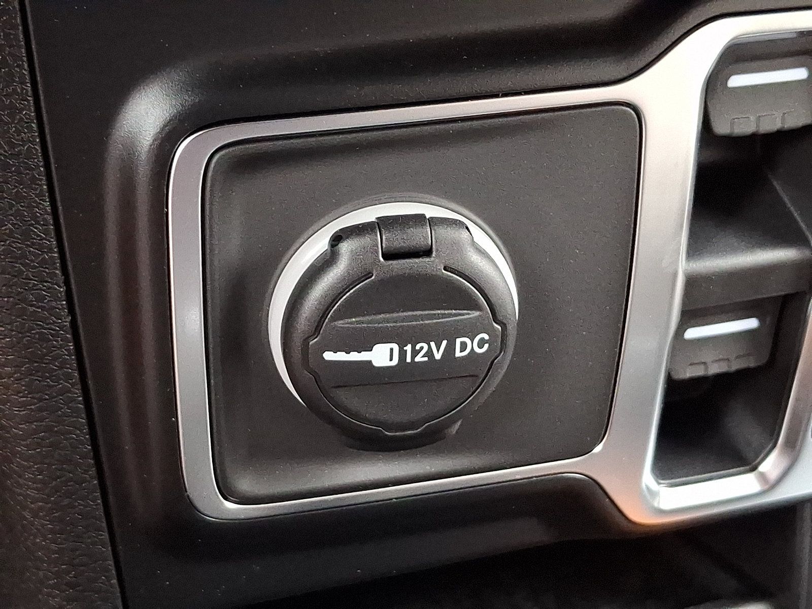 New 2026 Jeep Gladiator Sport AWD/4WD image 15