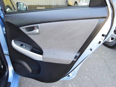 Used 2013 Toyota Prius Prime Plug-In Hybrid image 46